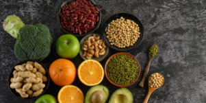 Guide till veganskt proteinpulver: Fördelar, tips och jämförelser